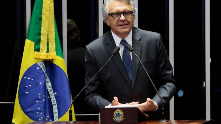TribunaCreditoSidneyLins1