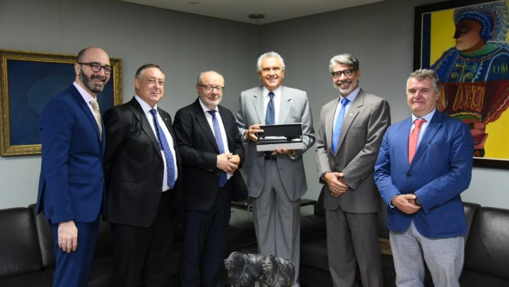 Governador recebe embaixador da Espanha