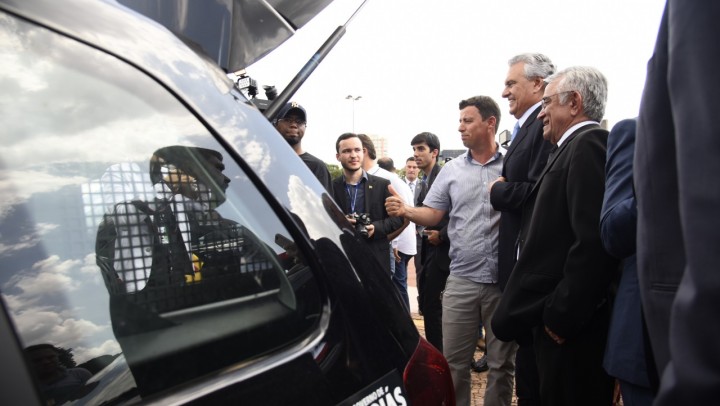 Entrega de viaturas 2