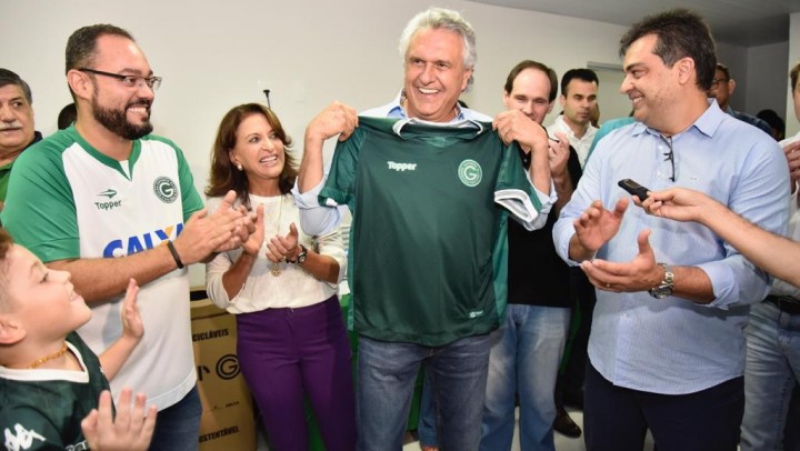 Governador no Estádio Serra Dourada